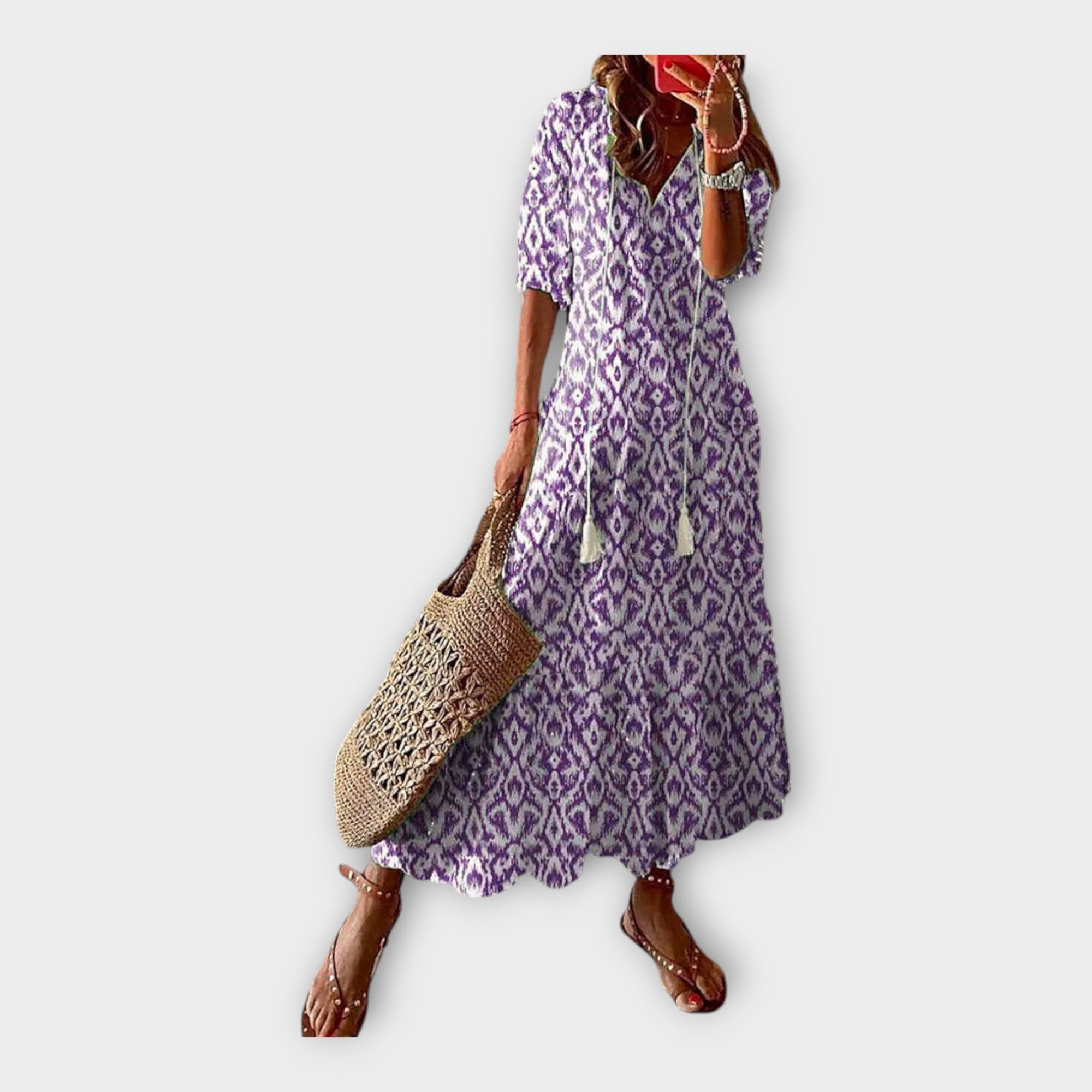 Robe Vintage avec Broderies et Décolleté en V