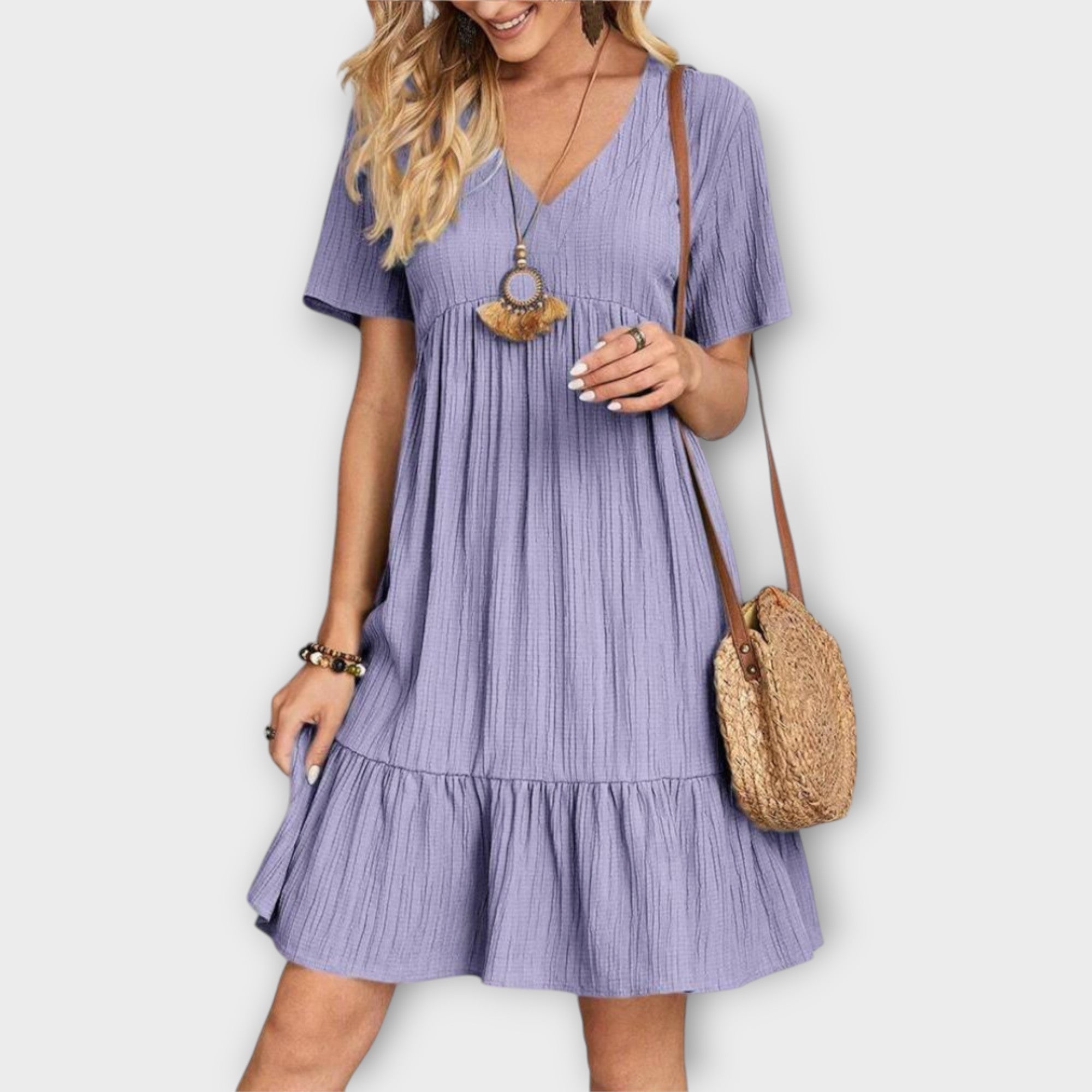 Robe d'été boho avec plis et manches courtes