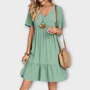 Robe d'été boho avec plis et manches courtes