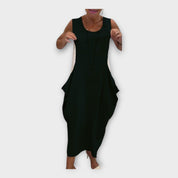 Robe légère avec une silhouette moderne et des poches