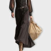 Robe maxi à manches transparentes et boutons devant