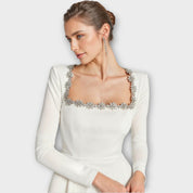 Robe Mini à Col Carré Embellie de Cristaux