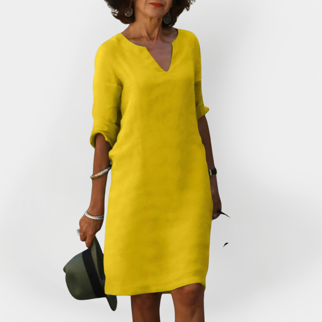 Robe quotidienne avec décolleté en V