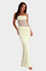 Robe Maxi avec un Flux Détendu et une Élégance Raffinée