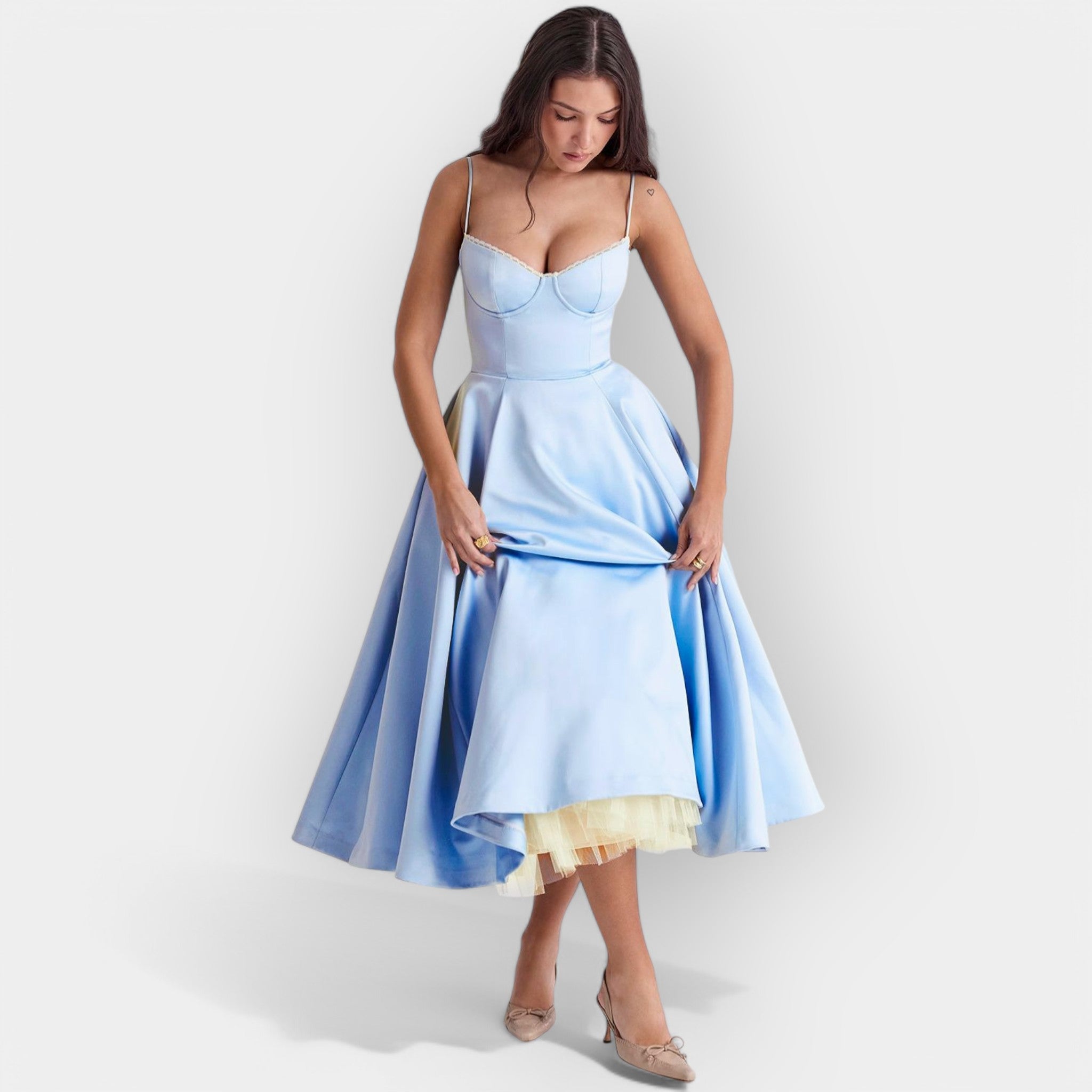Robe Midi Élégante avec Ligne Stylée