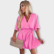 Robe d'été aérienne avec volants et ceinture