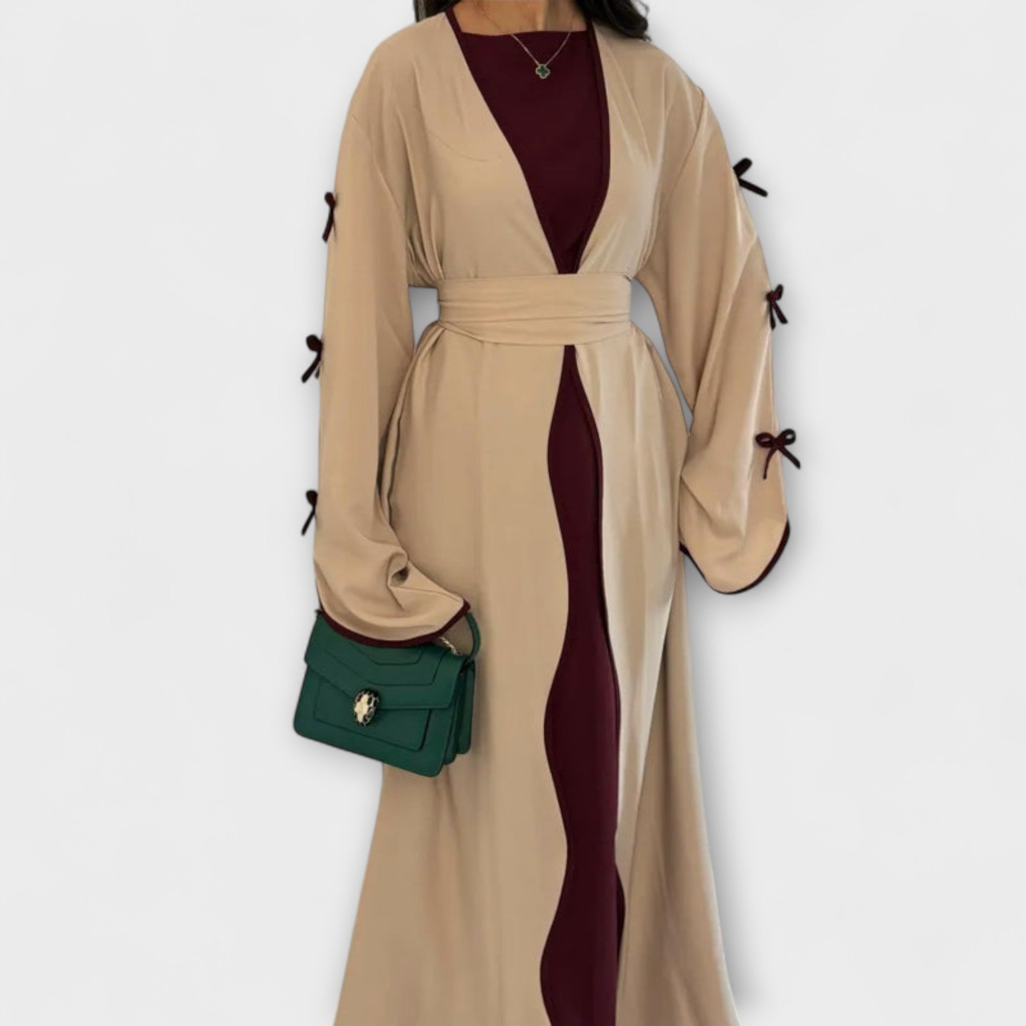 Combinaison de Cardigan et Robe Élégante avec Décoration Rayée