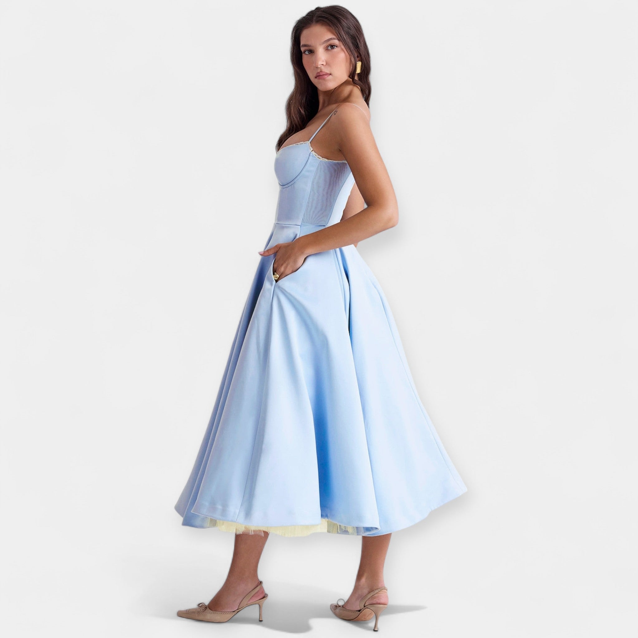 Robe Midi avec Détails en Tulle Transparent